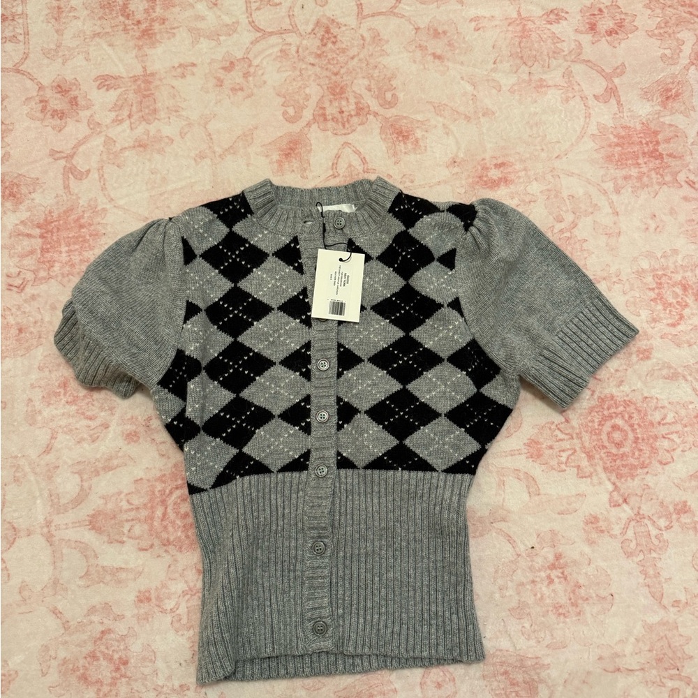 NWT Gray and Black Argyle Short Sleeve Cardigan - GUIZIO.